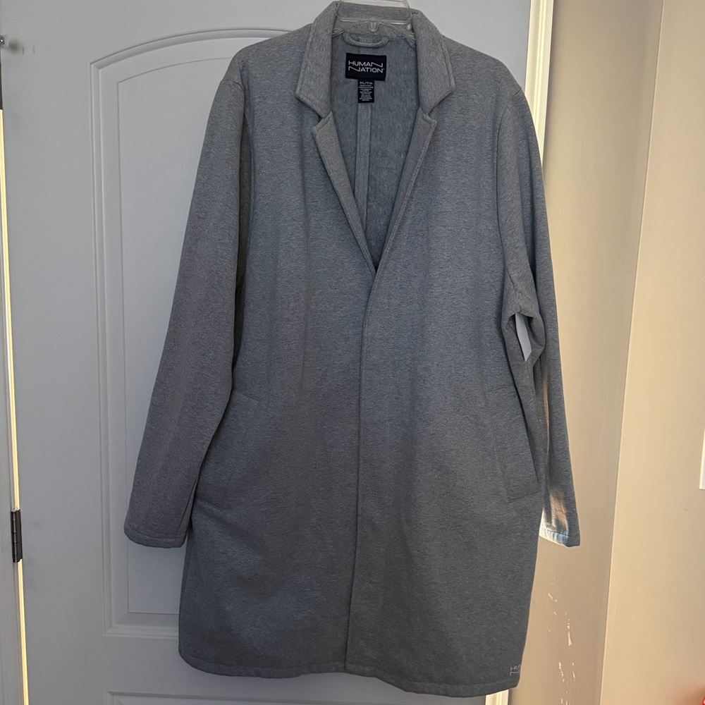 Brand new”Human Nation”coat for women.Size-XL,color-gray.🤍